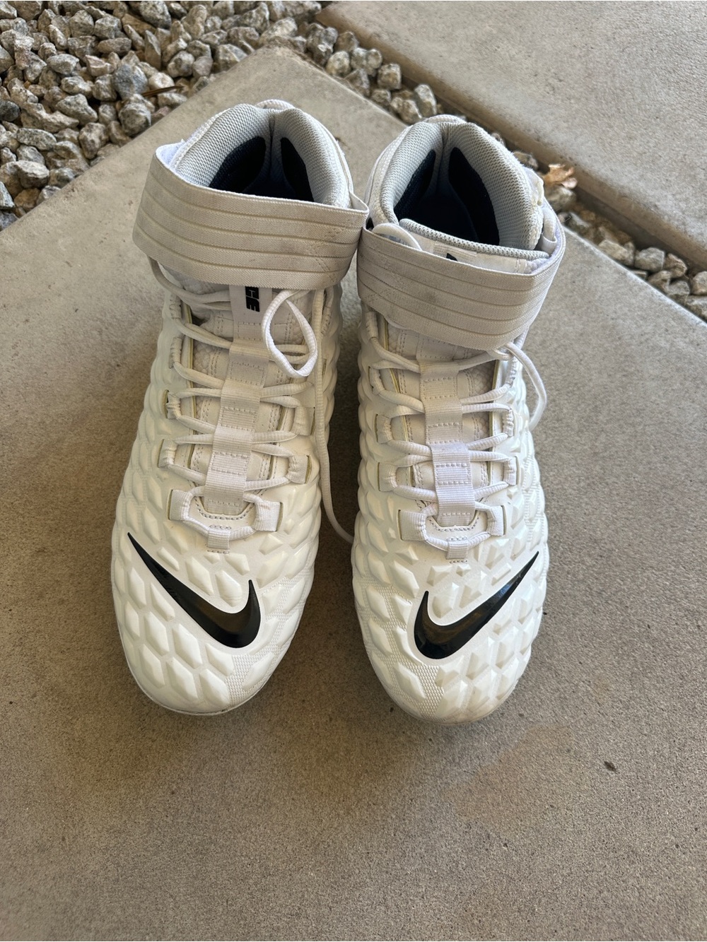 Size 14 Nike Force Savage Pro 2 Mid Mens Football Cleats White Black AH4000-100